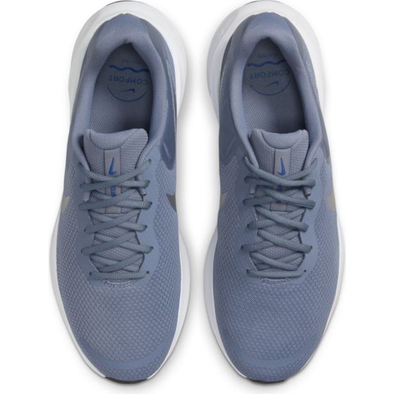NIKE REVOLUTION 7
