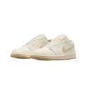 NIKE WMNS AIR JORDAN 1 LOW