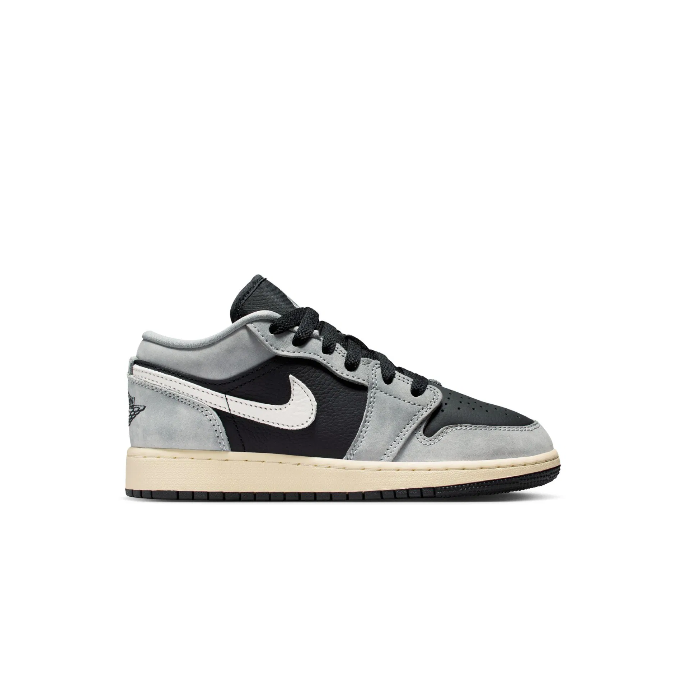 NIKE AIR JORDAN 1 LOW SE BG