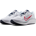 NIKE QUEST 6