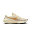 NIKE WMNS REVOLUTION 8