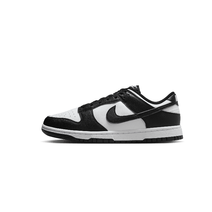 NIKE WMNS DUNK LOW