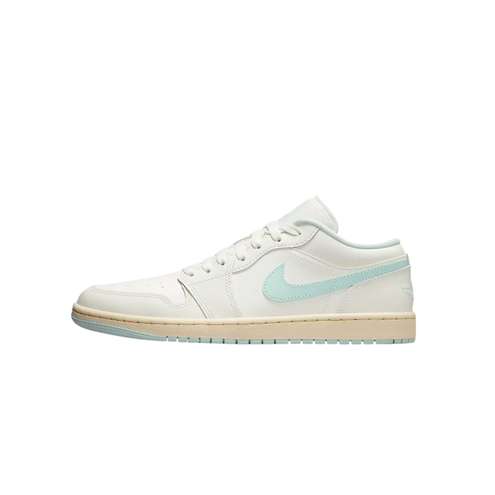 NIKE WMNS AIR JORDAN 1 LOW